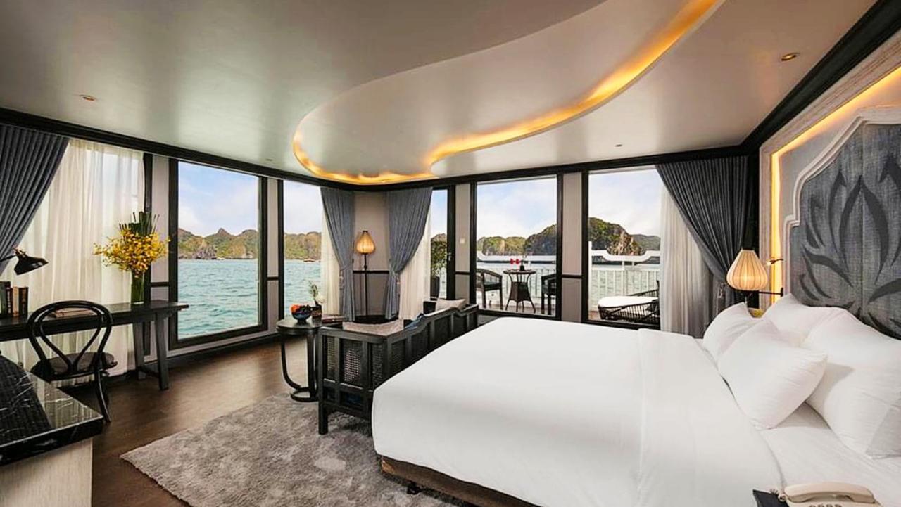 Lotus Elegance Cruise Hotel Hạ Long-öböl Kültér fotó