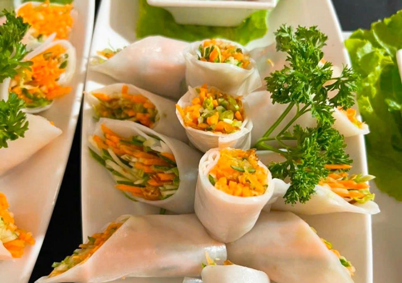 Lotus Elegance Cruise Hotel Hạ Long-öböl Kültér fotó