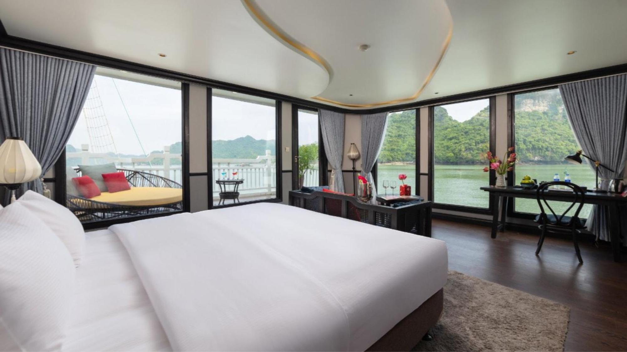 Lotus Elegance Cruise Hotel Hạ Long-öböl Kültér fotó